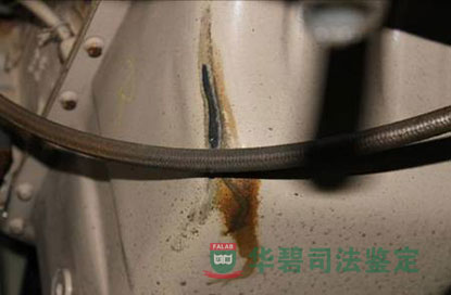 發(fā)動機箱體下部磨損