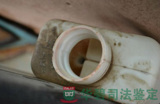 甘蔗裝載機(jī)缺少剎車油